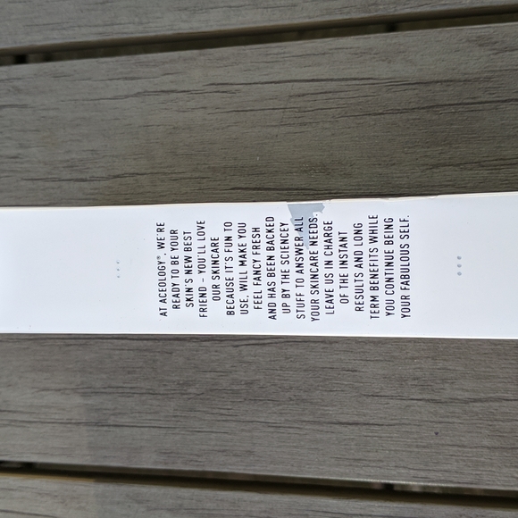 Aceology Detoxifying Treatment Mask - Picture 5 of 5